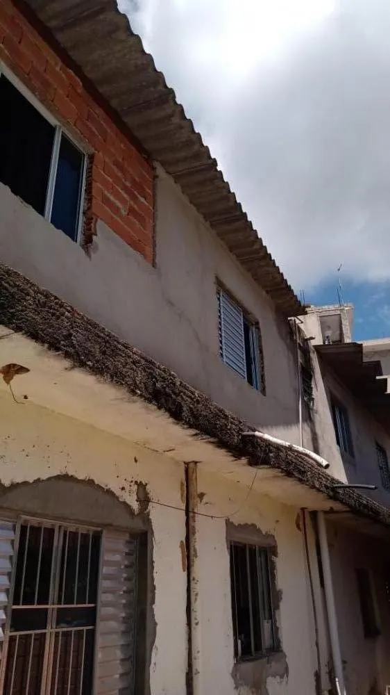 Casa, 6 quartos, 75 m² - Foto 1