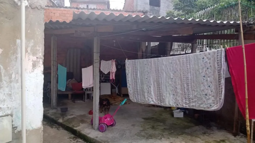 Casa, 6 quartos, 75 m² - Foto 2
