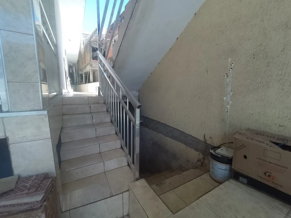 Casa, 5 quartos, 236 m² - Foto 3