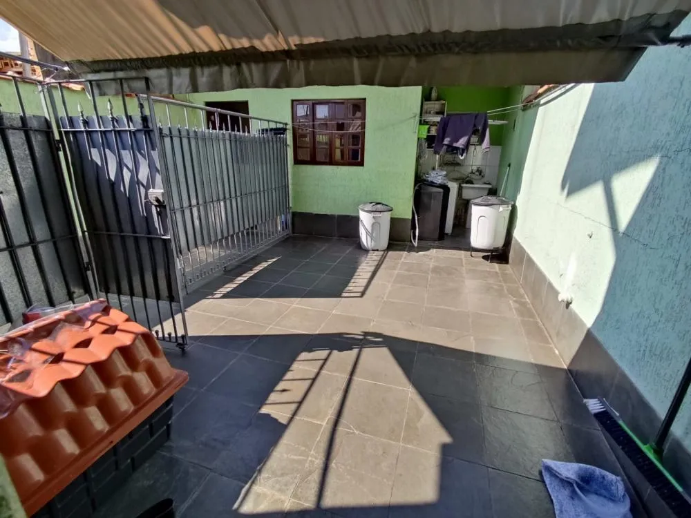 Casa, 3 quartos, 285 m² - Foto 1