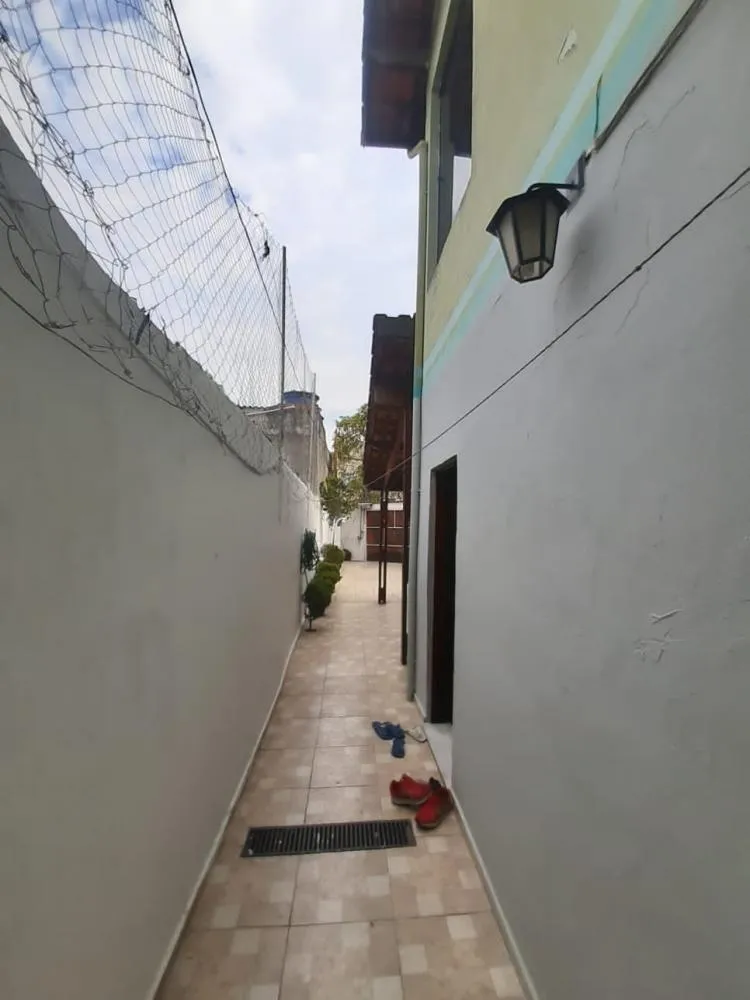 Casa, 3 quartos, 280 m² - Foto 2