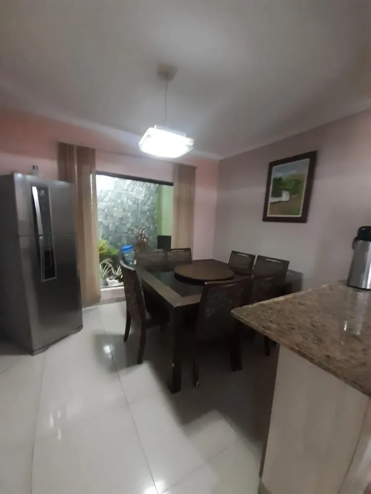 Casa, 3 quartos, 280 m² - Foto 3