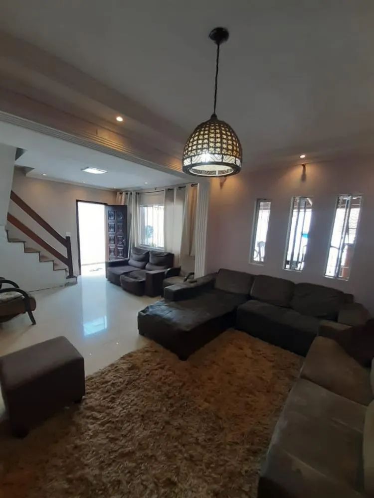 Casa, 3 quartos, 280 m² - Foto 3