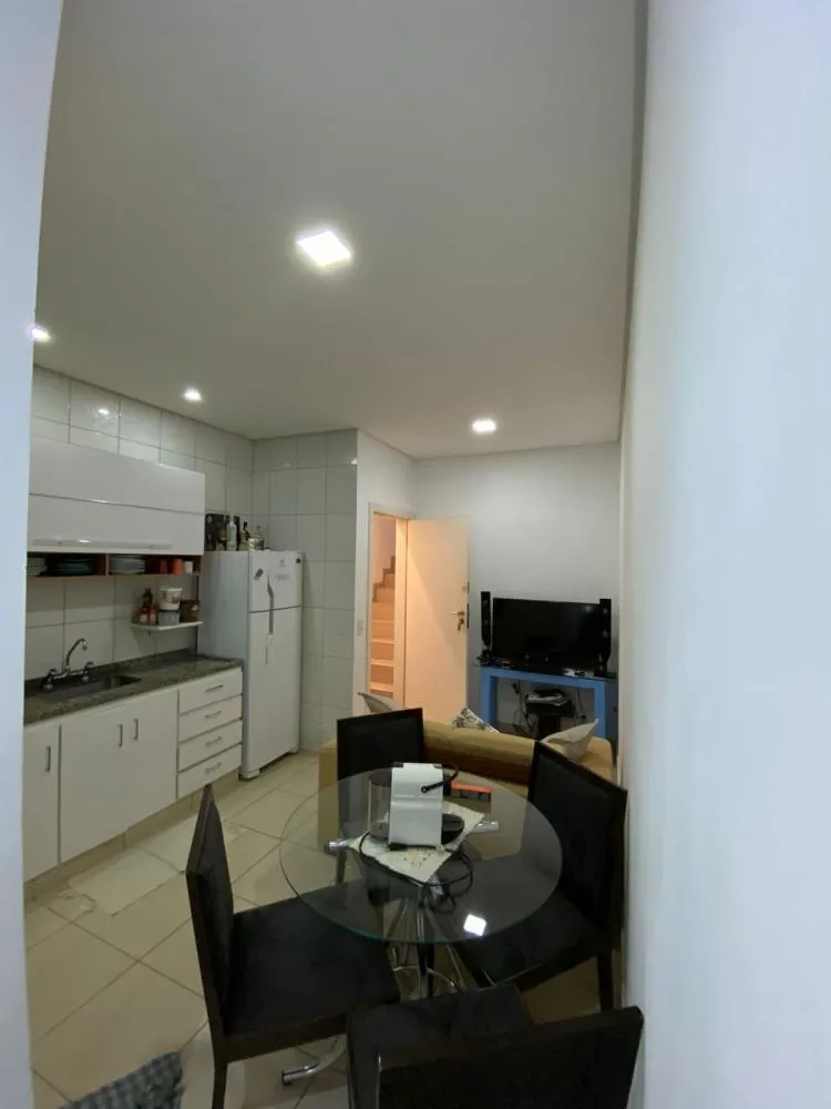 Casa, 6 quartos, 200 m² - Foto 8