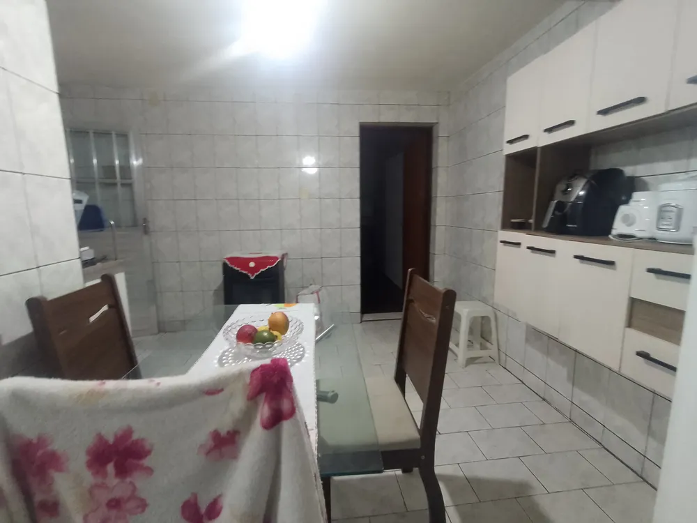 Casa, 6 quartos, 125 m² - Foto 3