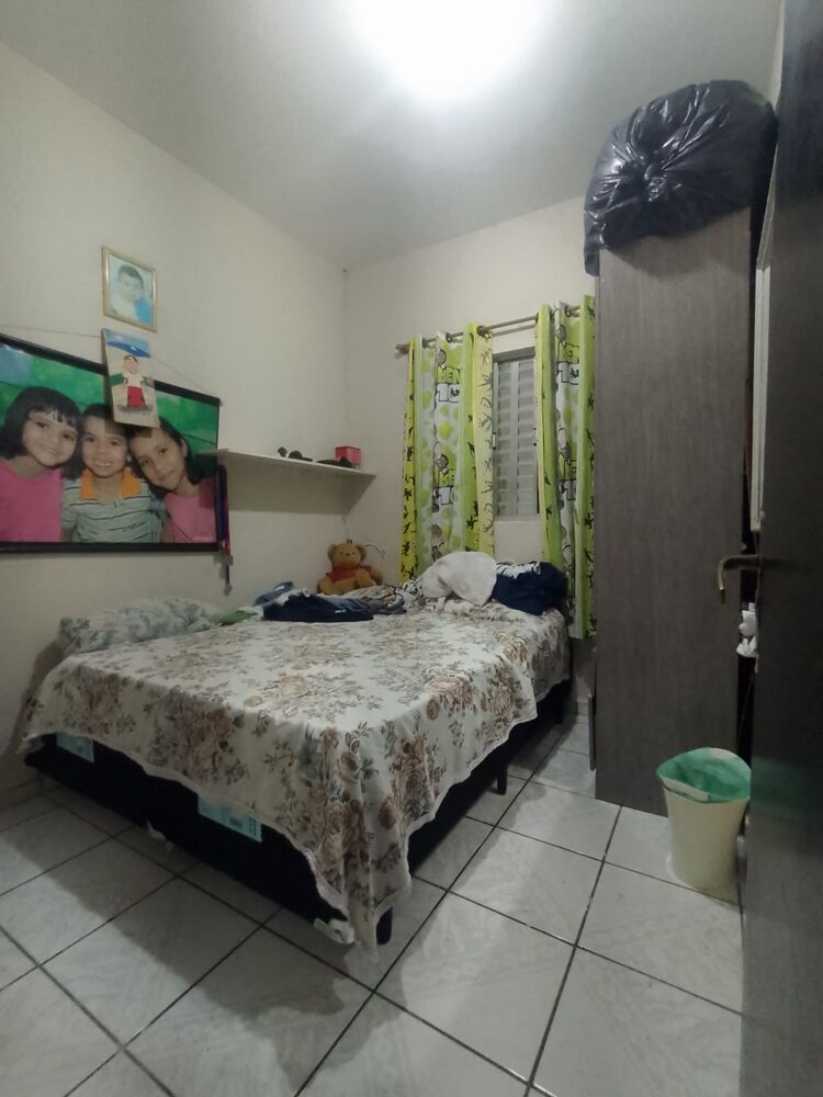 Casa à venda com 4 quartos, 122m² - Foto 4