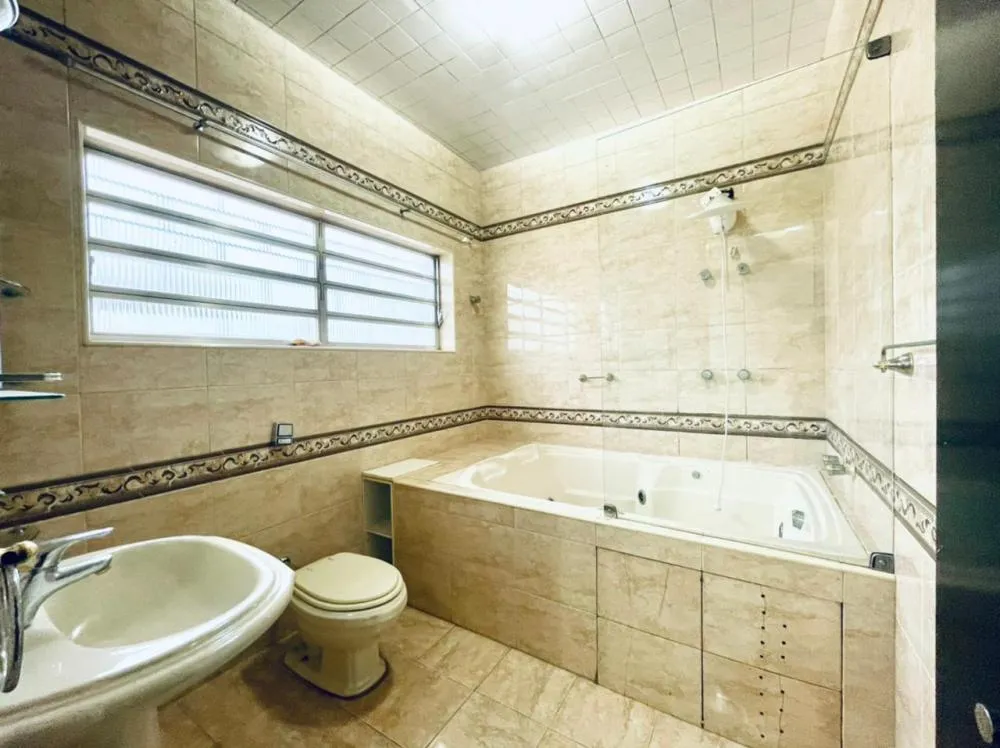 Casa, 4 quartos, 250 m² - Foto 3