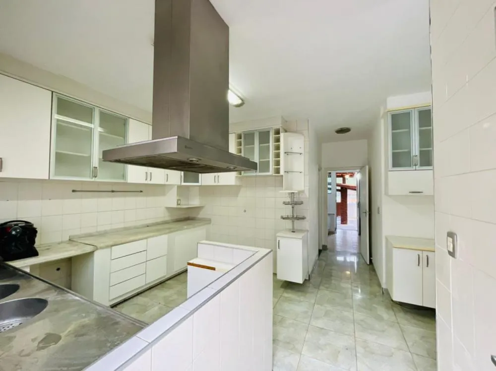 Casa, 4 quartos, 250 m² - Foto 8