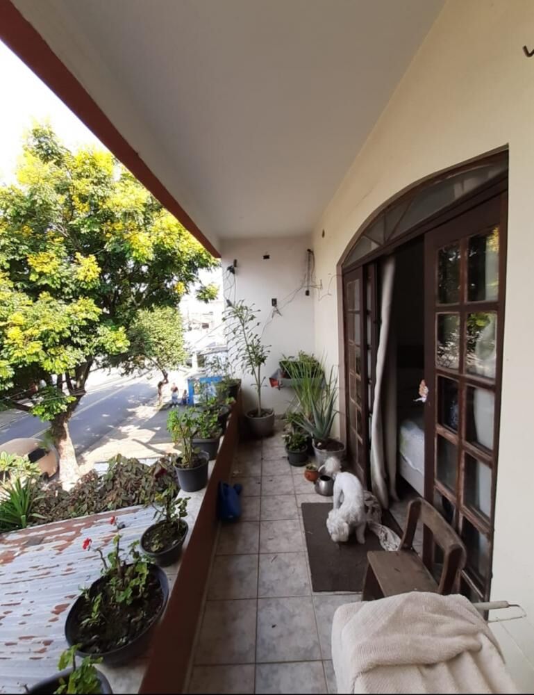 Casa à venda com 5 quartos, 400m² - Foto 2