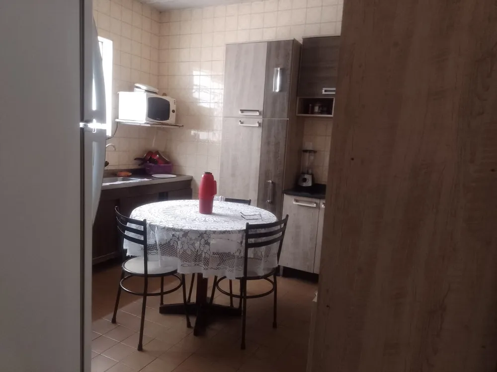 Casa, 11 quartos, 250 m² - Foto 3