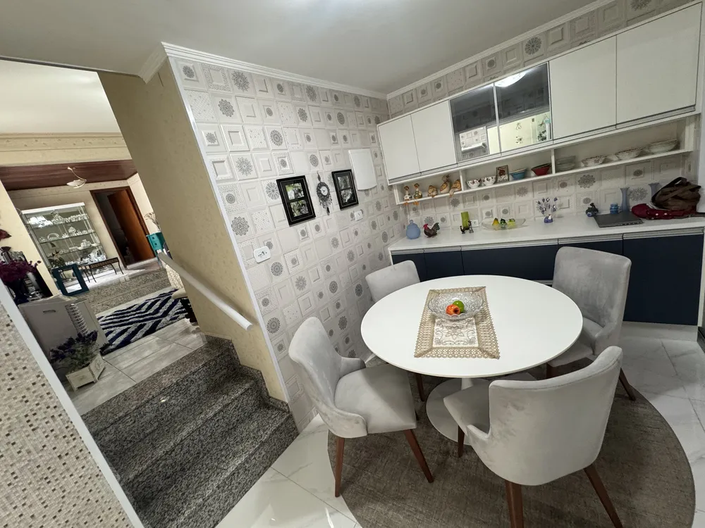 Casa, 5 quartos, 224 m² - Foto 5