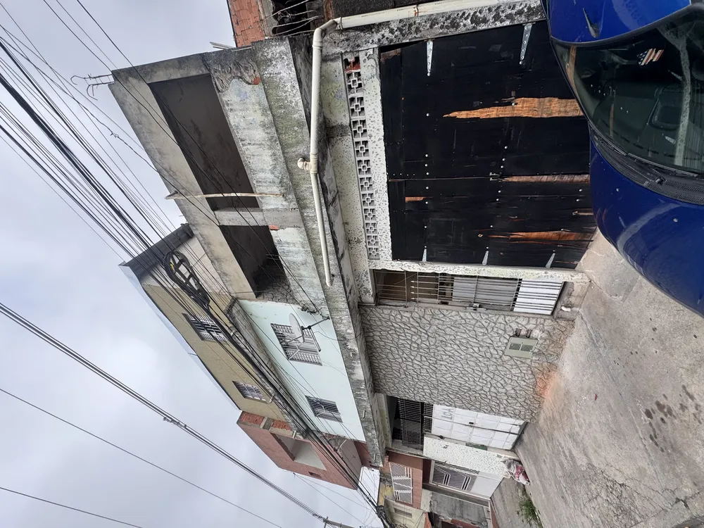 Casa, 6 quartos, 264 m² - Foto 2