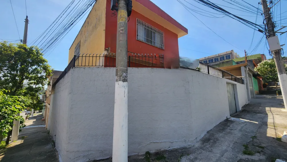 Casa, 5 quartos, 207 m² - Foto 1