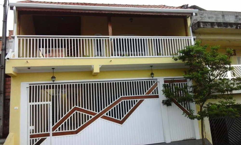Casa, 4 quartos, 200 m² - Foto 1