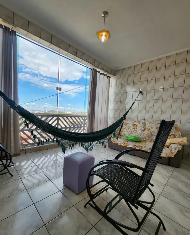 Casa, 6 quartos, 281 m² - Foto 1