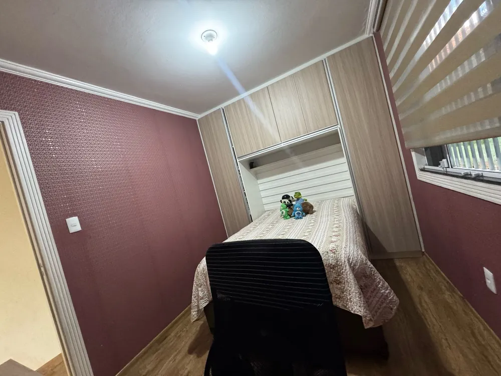 Casa, 5 quartos, 151 m² - Foto 4