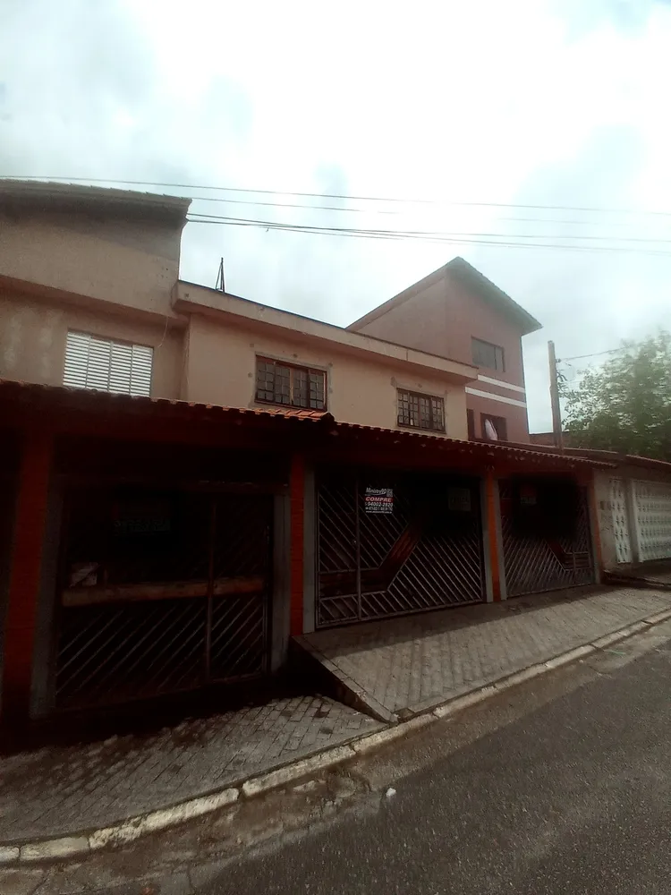 Casa, 6 quartos, 225 m² - Foto 2
