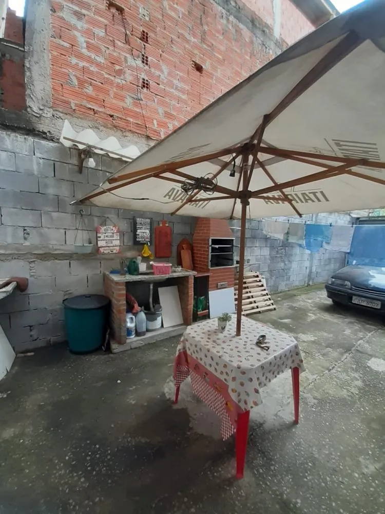 Casa, 6 quartos, 142 m² - Foto 3