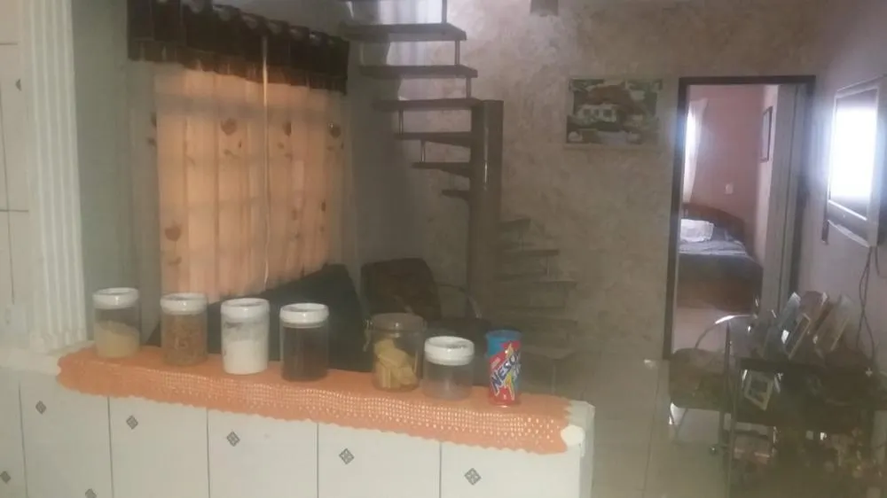 Casa, 3 quartos, 229 m² - Foto 7
