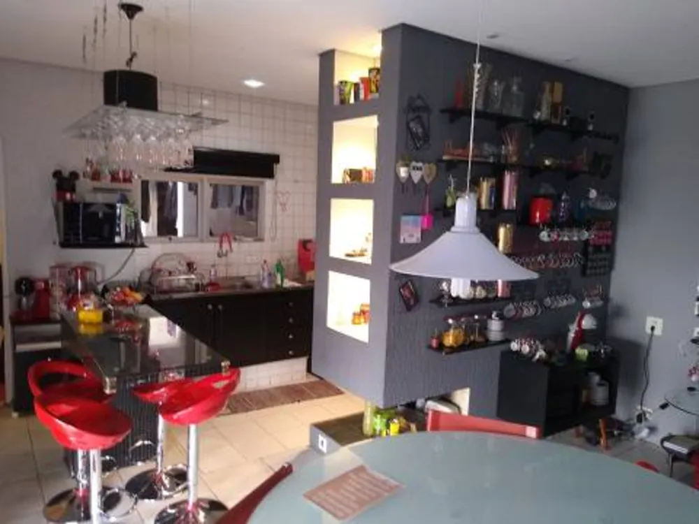 Casa, 3 quartos, 270 m² - Foto 3