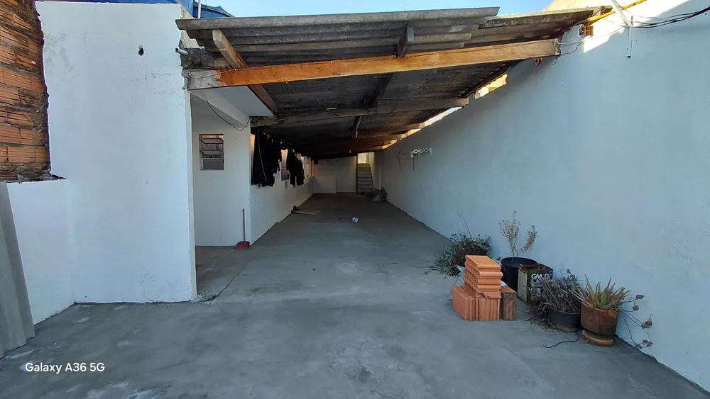 Casa, 5 quartos, 135 m² - Foto 2