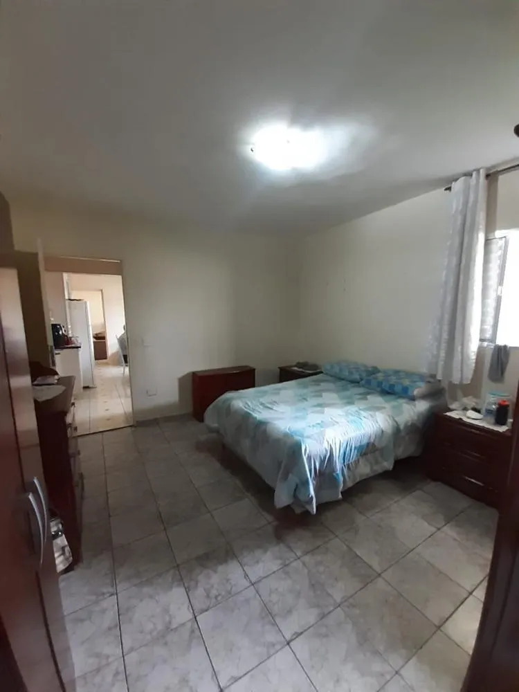 Casa, 5 quartos, 150 m² - Foto 2