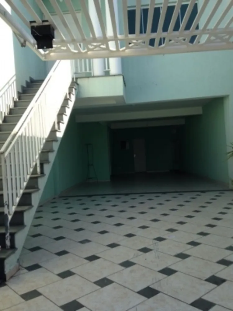 Casa, 3 quartos, 191 m² - Foto 2
