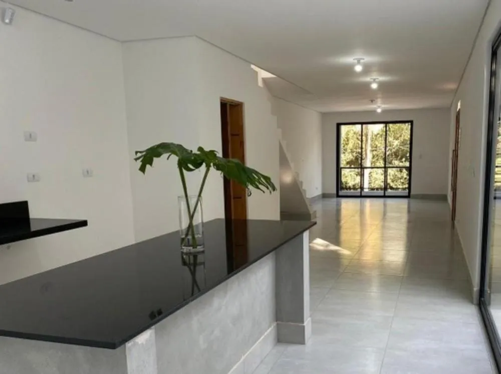 Casa, 3 quartos, 328 m² - Foto 3