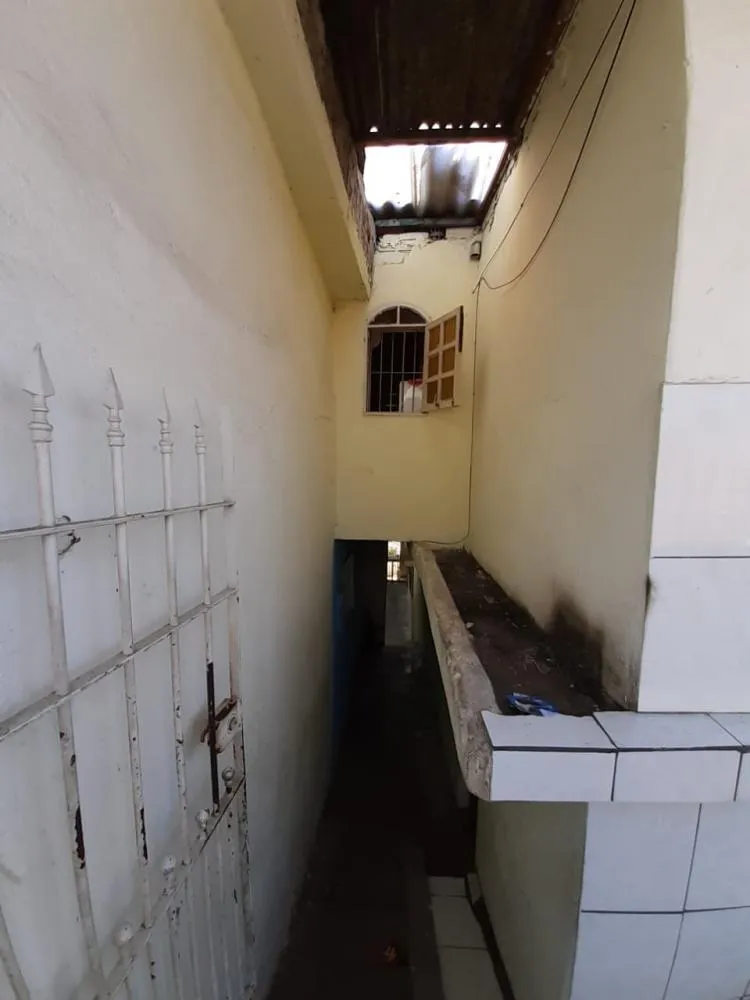 Casa, 6 quartos, 250 m² - Foto 4