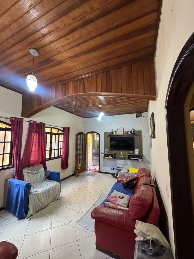 Casa, 4 quartos, 325 m² - Foto 1