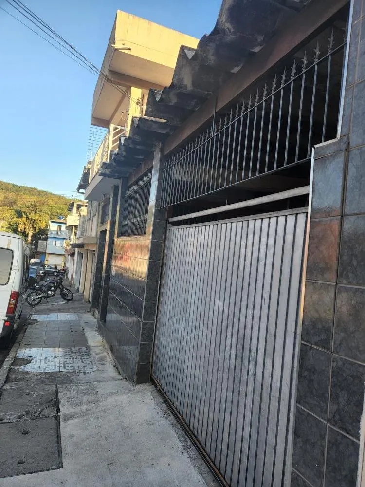 Casa, 5 quartos, 325 m² - Foto 2