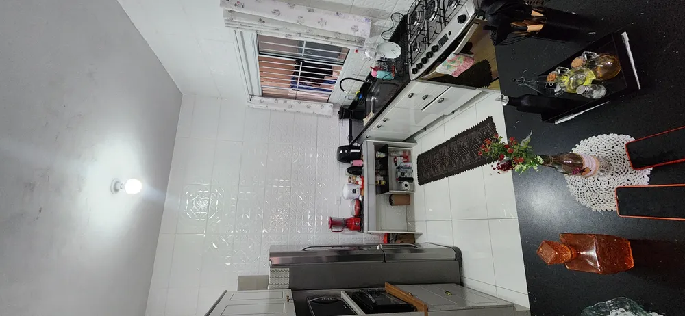 Casa, 5 quartos, 175 m² - Foto 1