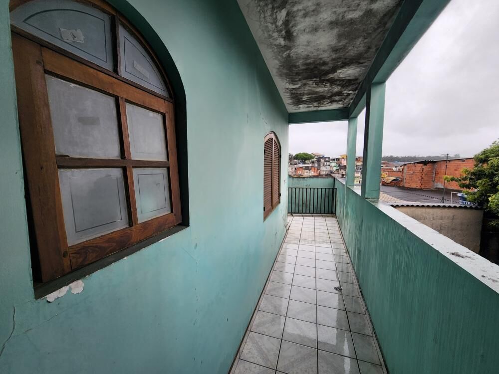 Casa à venda com 3 quartos, 131m² - Foto 4