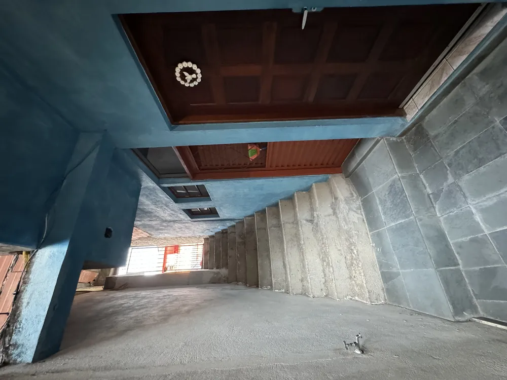 Casa, 5 quartos, 208 m² - Foto 1