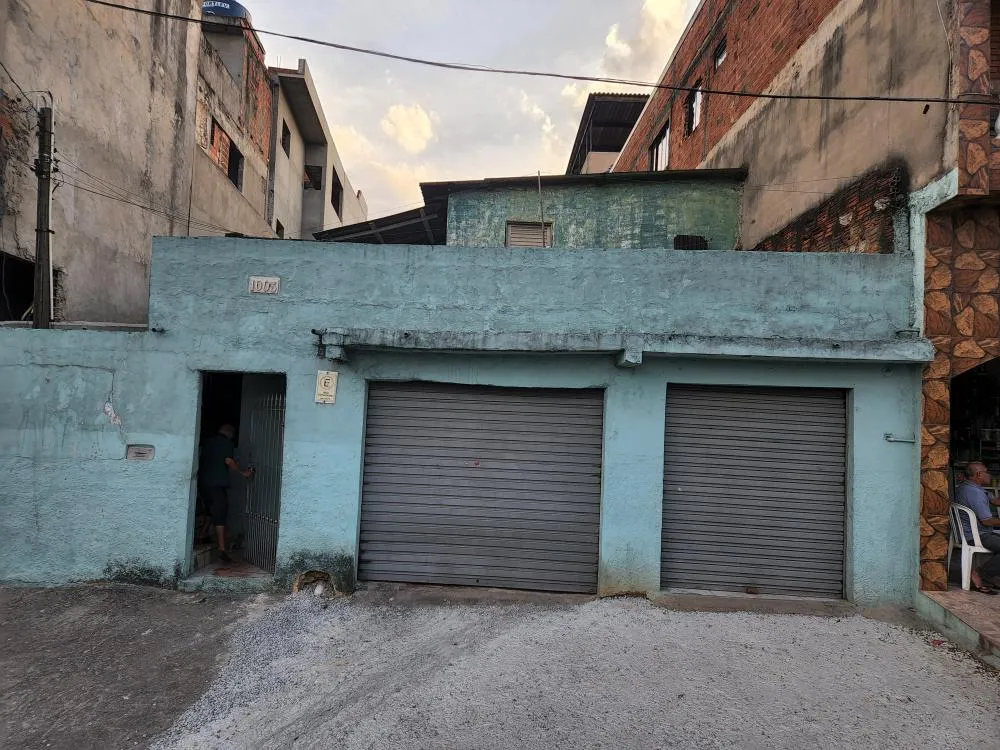 Casa, 5 quartos, 306 m² - Foto 1
