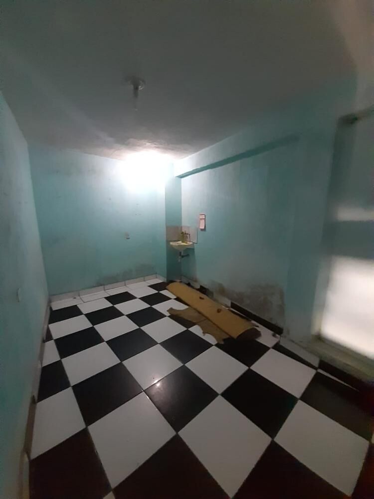 Casa, 4 quartos, 244 m² - Foto 1