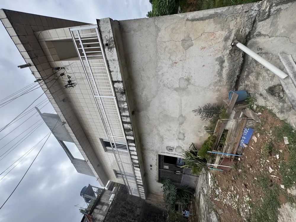 Casa, 5 quartos, 189 m² - Foto 1