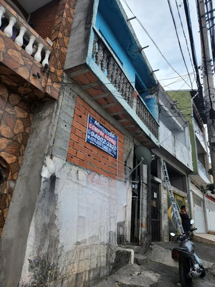 Casa, 8 quartos, 125 m² - Foto 1