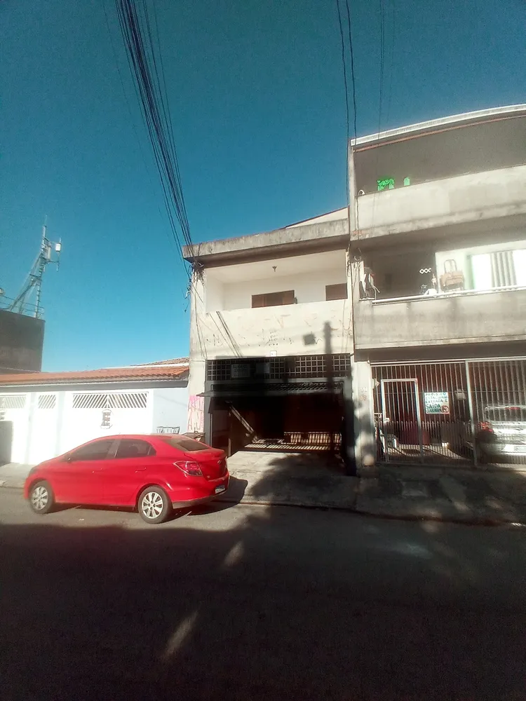 Casa, 7 quartos, 210 m² - Foto 1