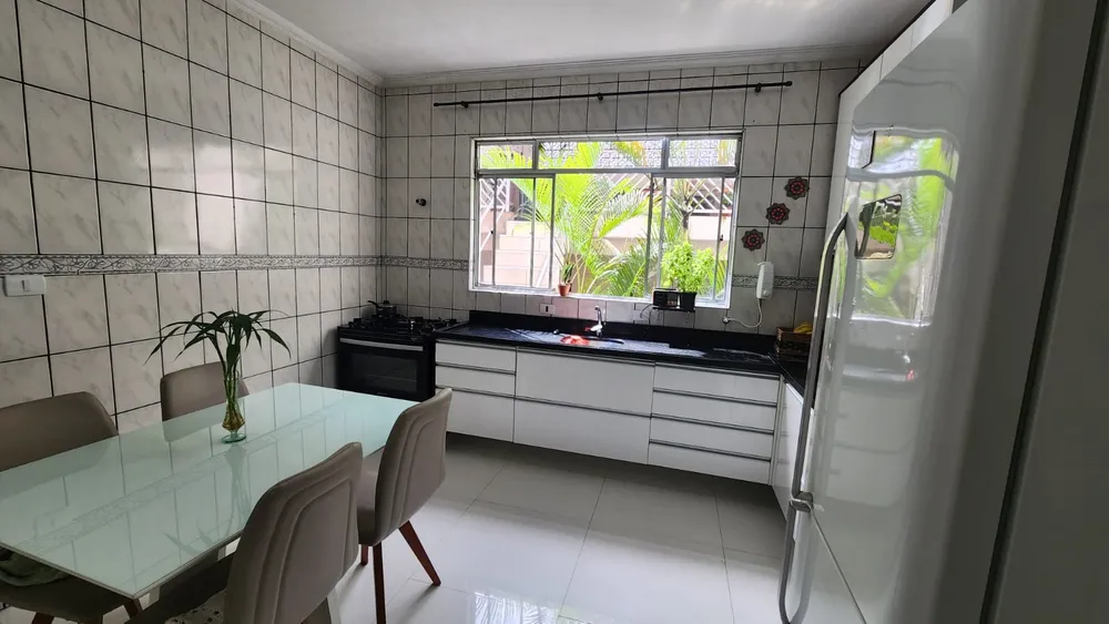 Casa, 2 quartos, 125 m² - Foto 1