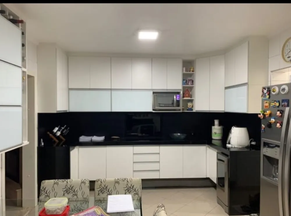 Casa, 3 quartos, 326 m² - Foto 2
