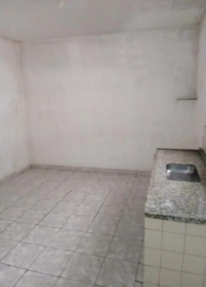 Casa, 2 quartos, 233 m² - Foto 4