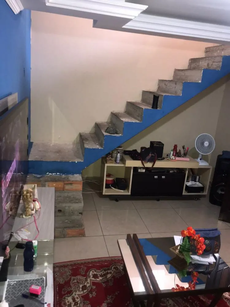 Casa, 6 quartos, 127 m² - Foto 4