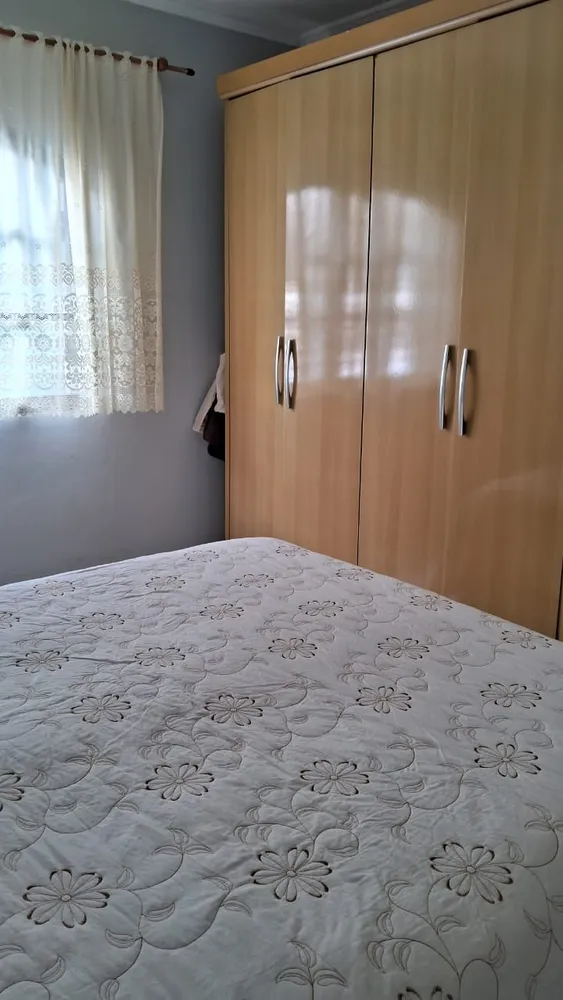 Casa, 4 quartos, 165 m² - Foto 1