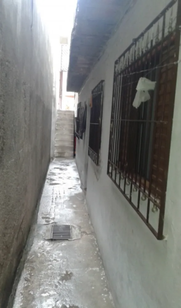 Casa, 5 quartos, 155 m² - Foto 3