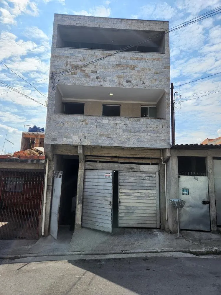 Casa, 6 quartos, 239 m² - Foto 2