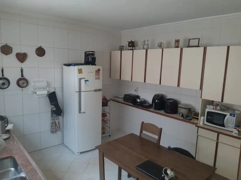 Casa, 3 quartos, 250 m² - Foto 4