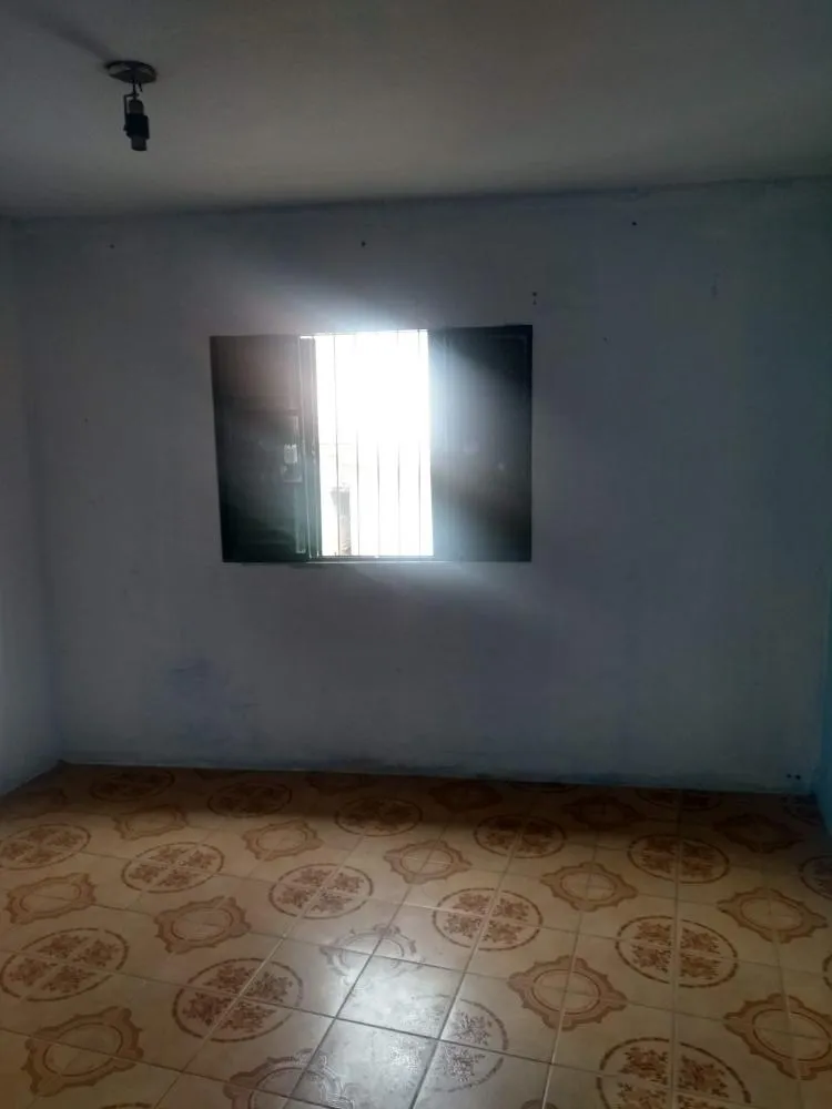 Casa, 4 quartos, 230 m² - Foto 3
