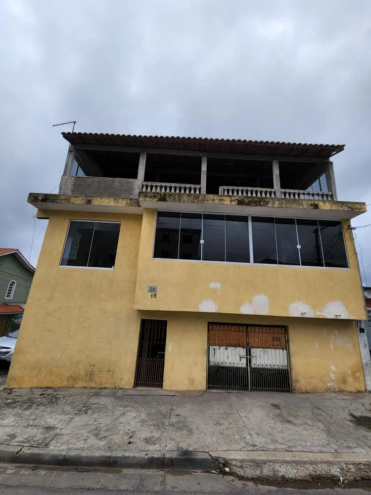 Casa, 4 quartos, 273 m² - Foto 1