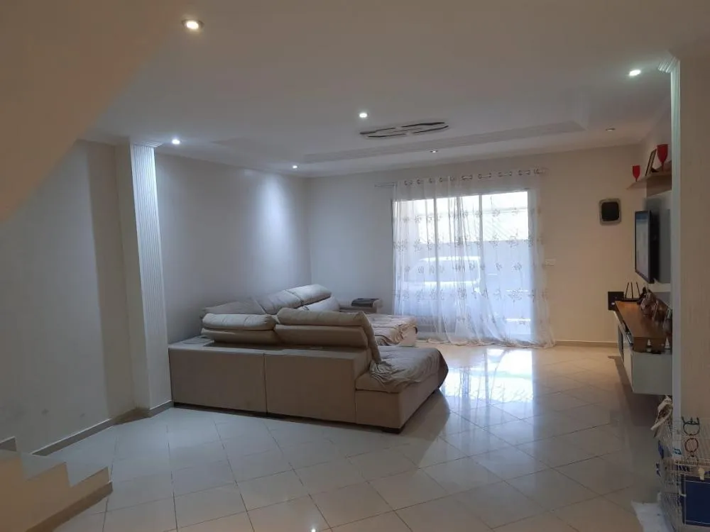 Casa, 3 quartos, 209 m² - Foto 5